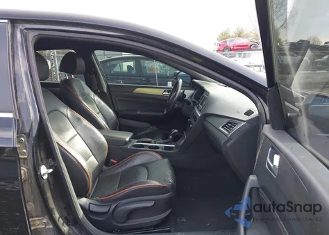 2015 Hyundai Sonata Sport 2.0T from USA, damaged, VIN 5NPE34AB5FH093937